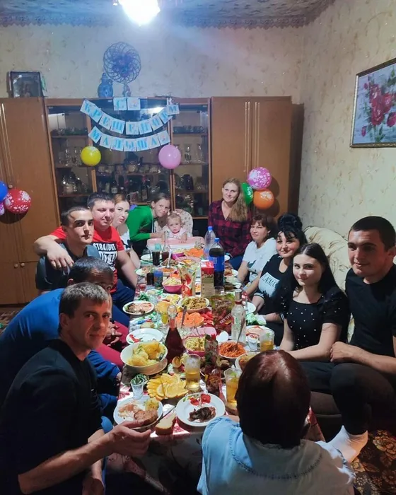 9ecb1c04-7348-4b4d-8ba2-e22299cf4b9a