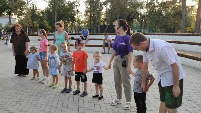 photo_5238066166751150018_y