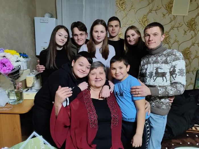 mzhqUglskDc