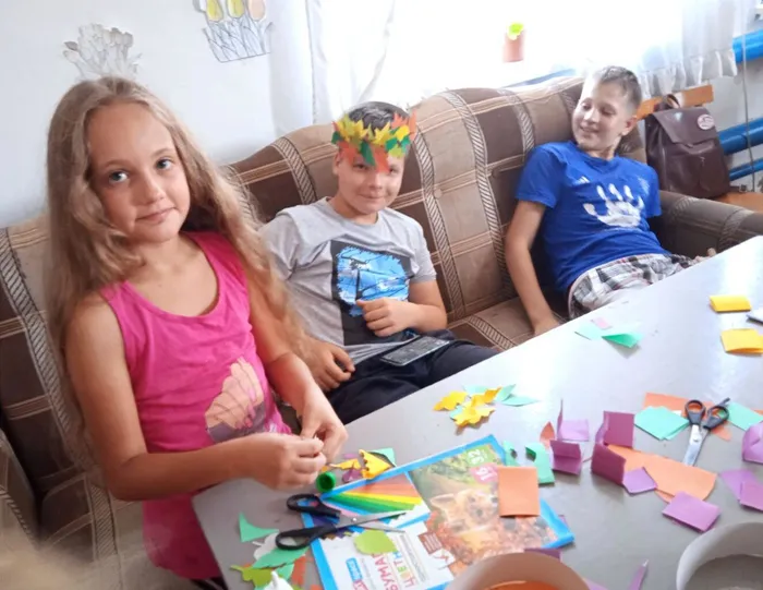 photo_5226569638811385917_y.jpg