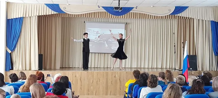 photo1696597620